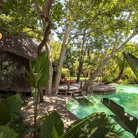 Domaine Les Mesanges 3* Ґассен